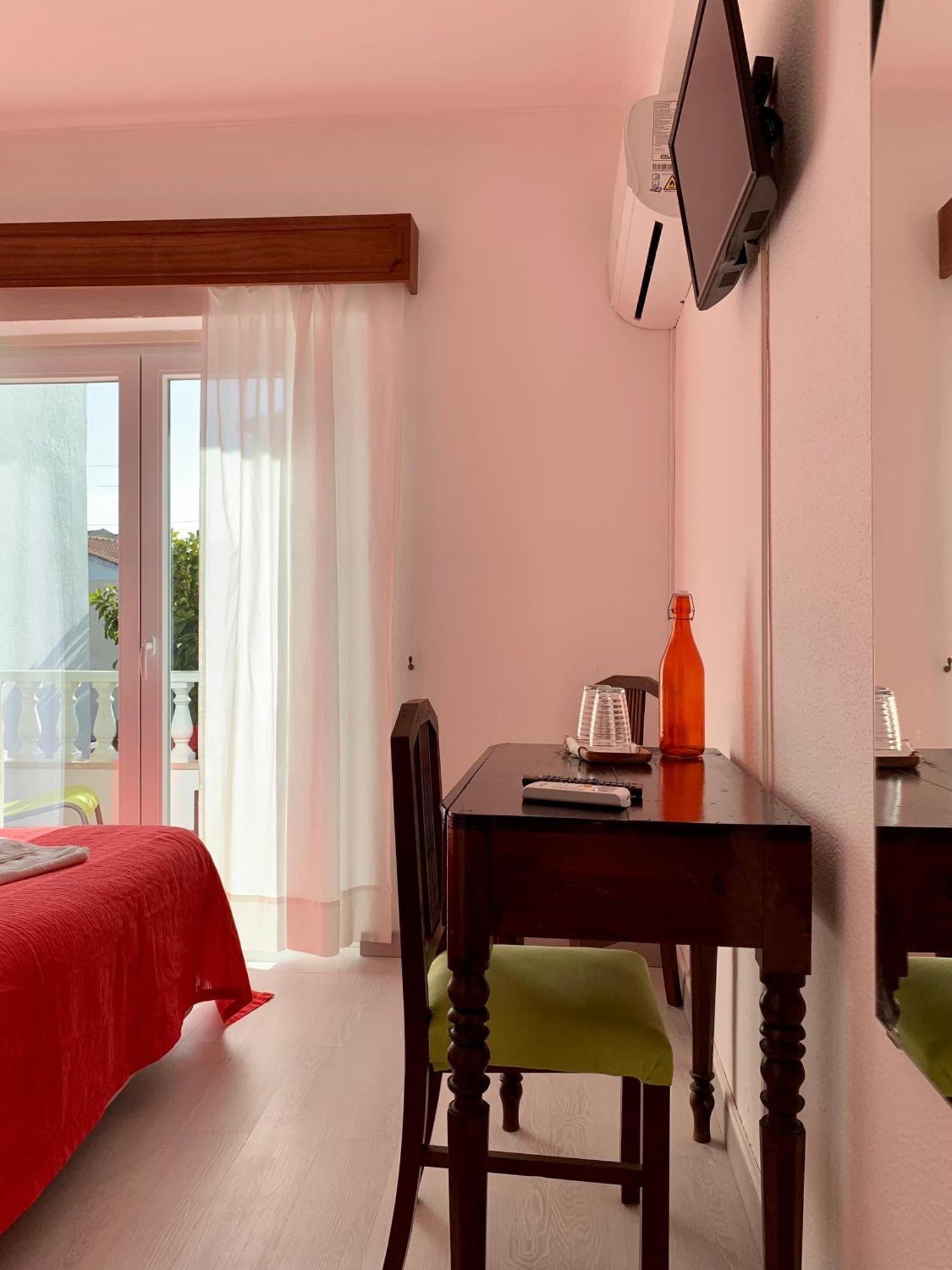 Bed and Breakfast Manelisa Cascaes Habitación foto