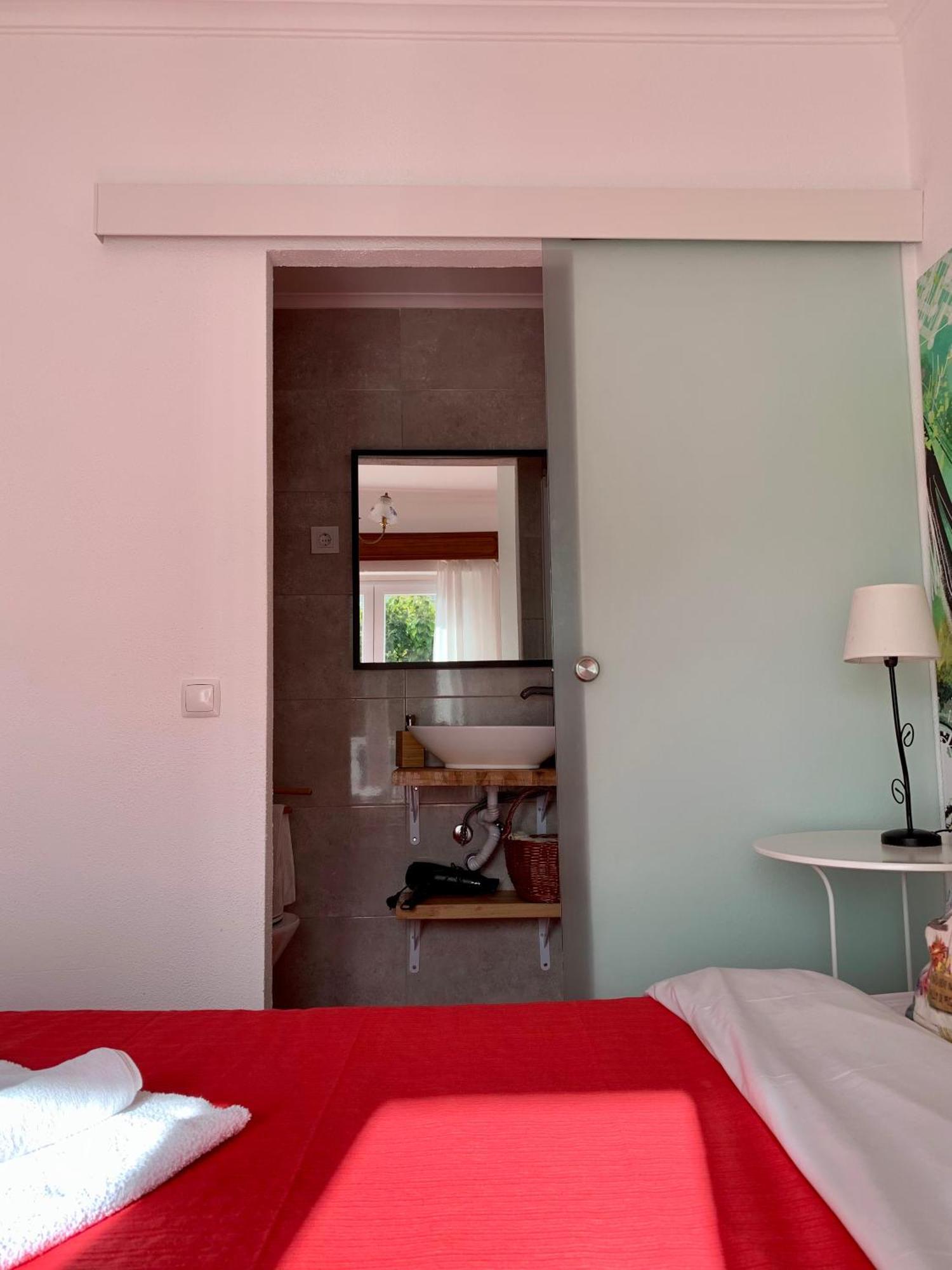 Bed and Breakfast Manelisa Cascaes Habitación foto