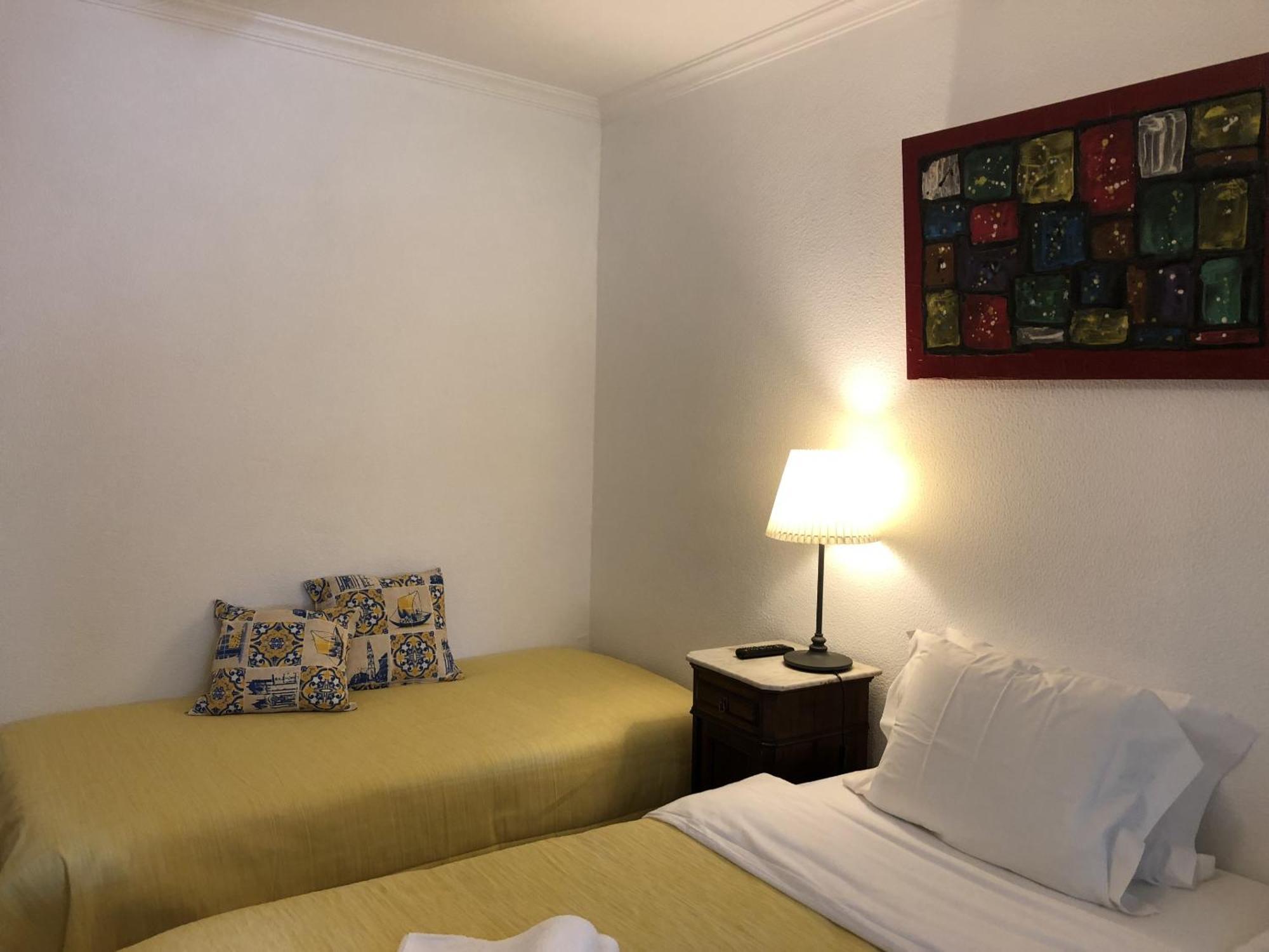 Bed and Breakfast Manelisa Cascaes Habitación foto